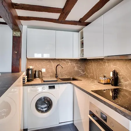Apartment Beautiful Studio In The Center Of Paris