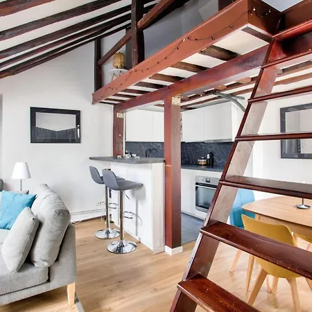 Beautiful Studio In The Center Of Apartment