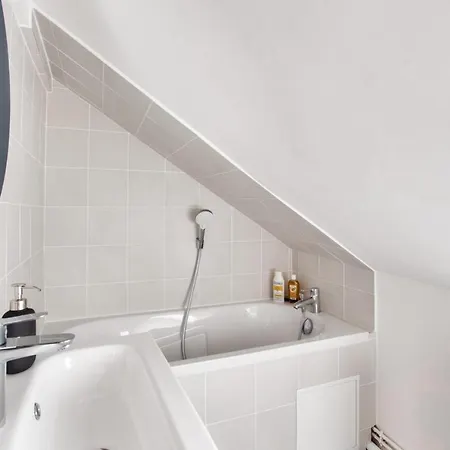 Beautiful Studio In The Center Of * Paris